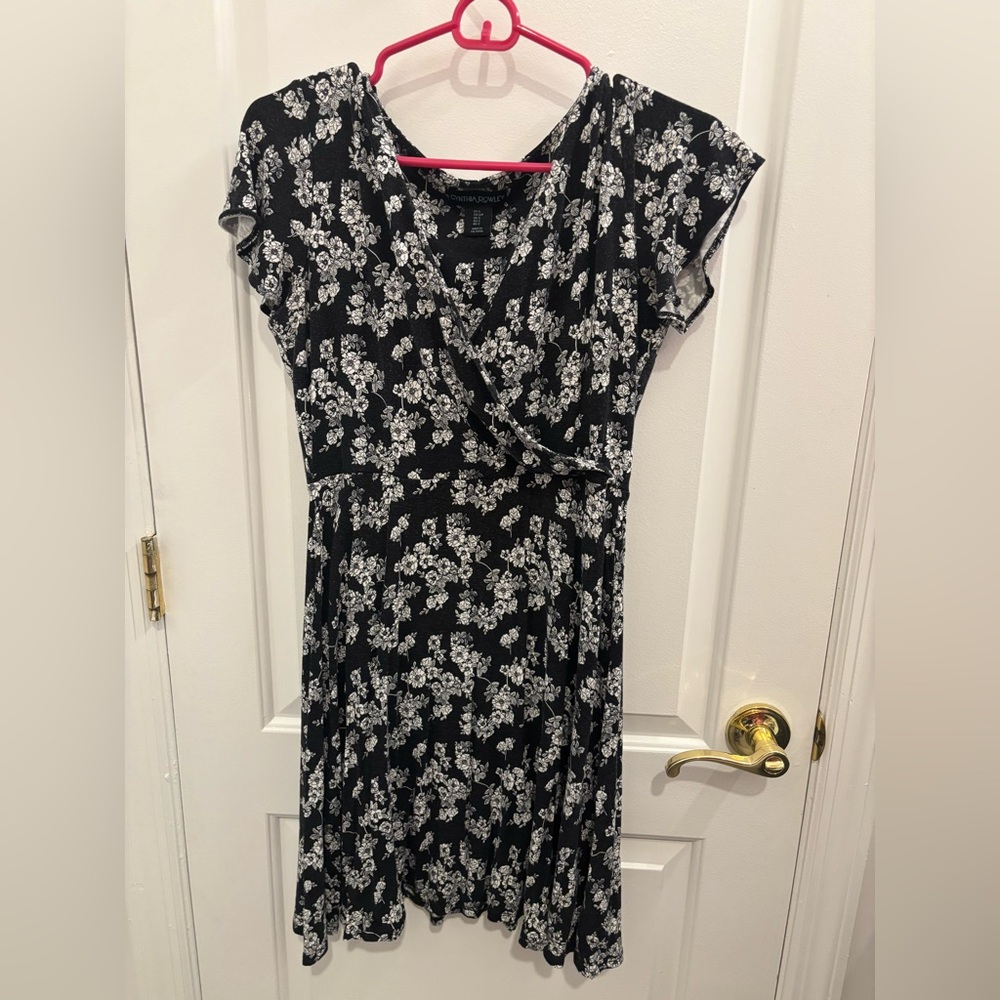 Cynthia Rowley Black and White floral dress
